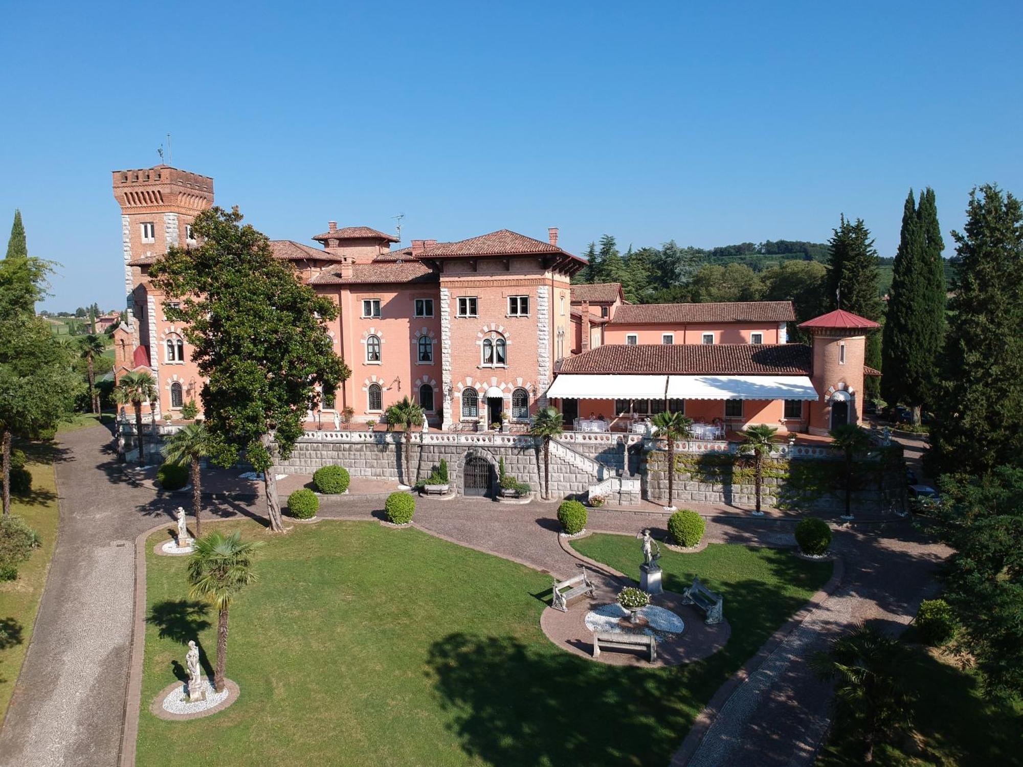 Castello Di Spessa - Residenze D'Epoca Hotel Capriva del Friuli Exterior photo