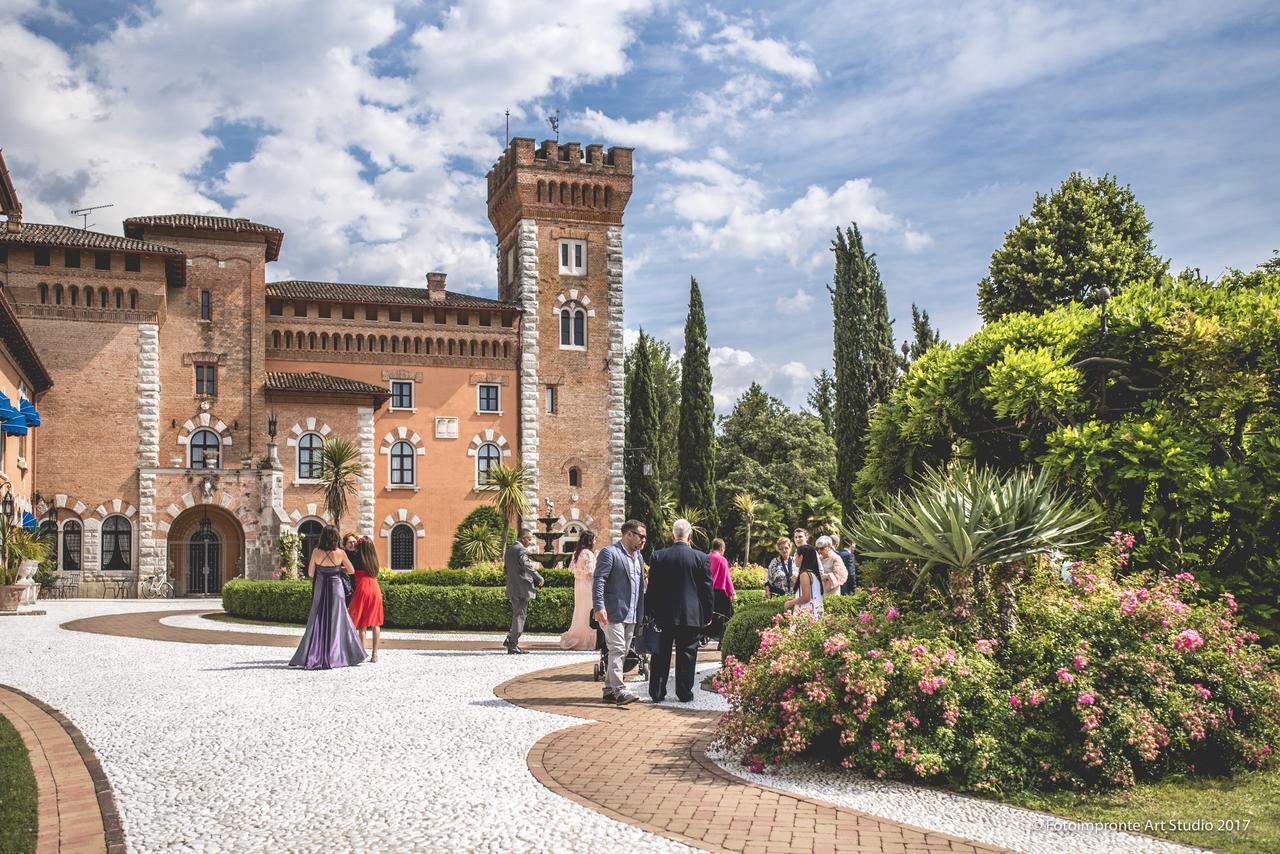 Castello Di Spessa - Residenze D'Epoca Hotel Capriva del Friuli Exterior photo